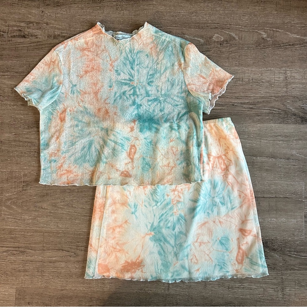 Tie-Dye Two-Piece Crop Top & Skirt Set - Aqua & Peach